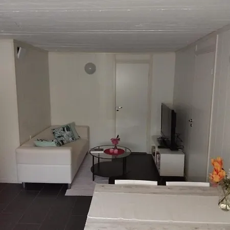 Apartment A Peaceful And Quiet *